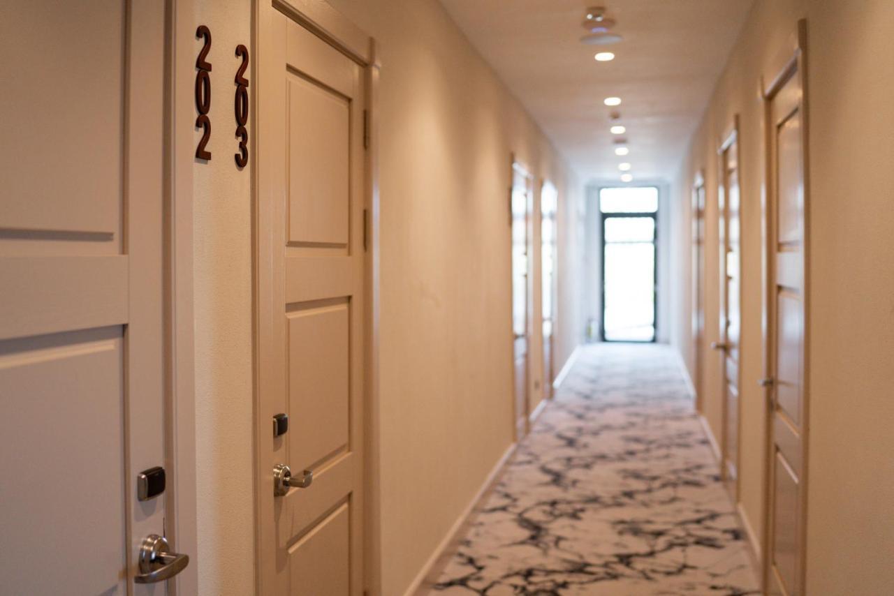 Pana Boutique Hotel Shymkent Ngoại thất bức ảnh