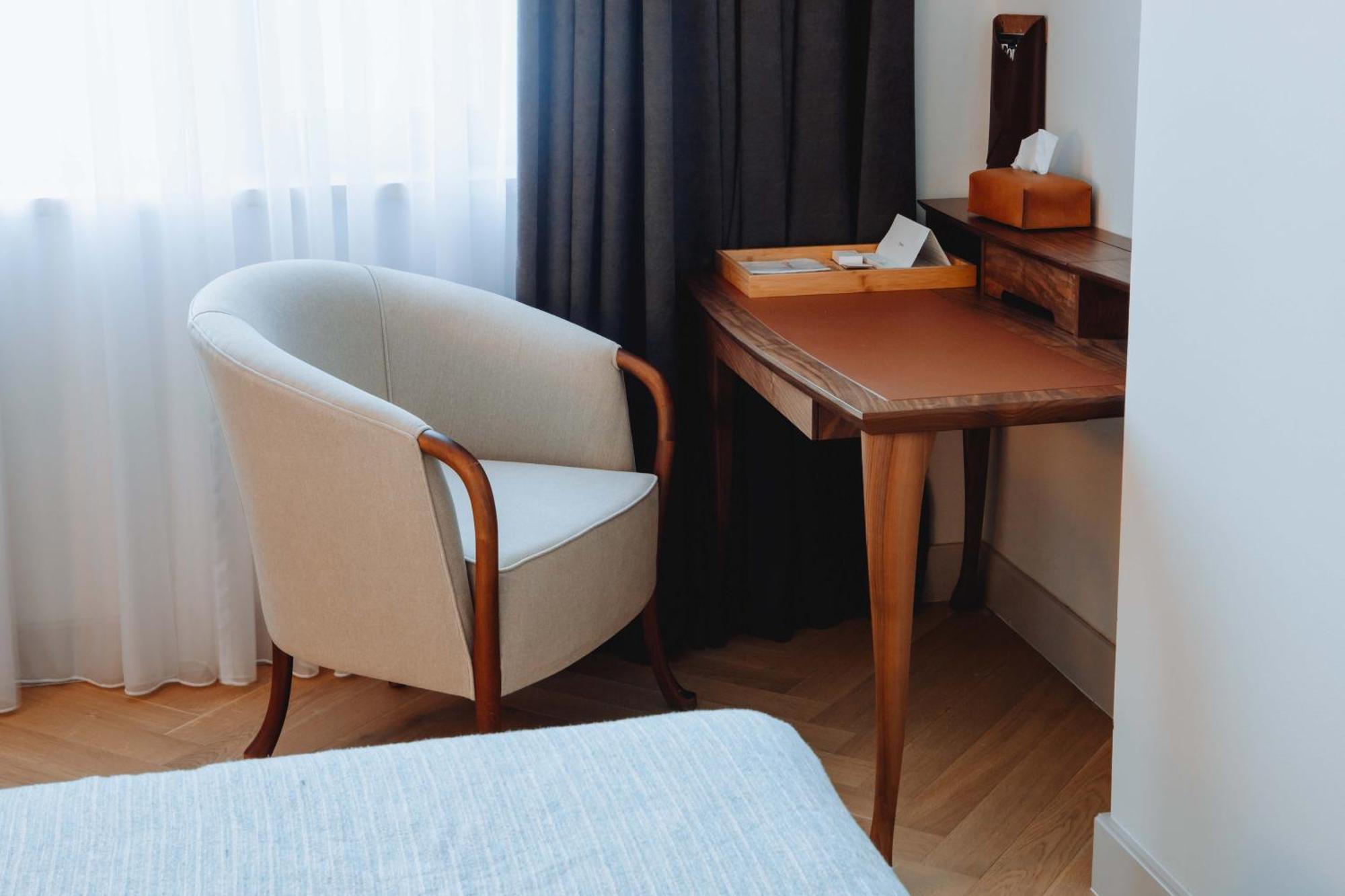 Pana Boutique Hotel Shymkent Ngoại thất bức ảnh